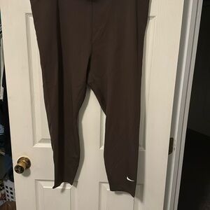 Nike leggings NEW WITH TAG